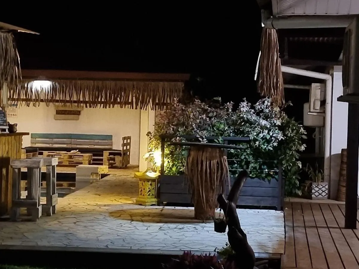 Pension Anapa Lodge - Moorea Vaianae Guest house